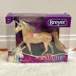 Breyer Skyler Magical Unicorn Rainbow Glitter Stallion 97258